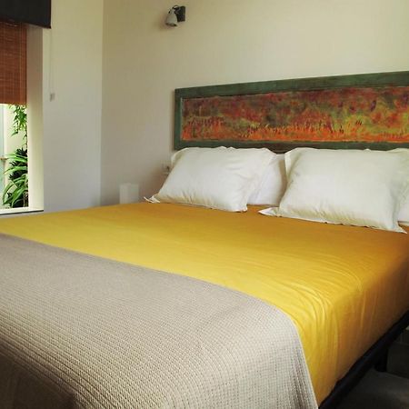 Bungalow Goa Pool View, Playa Roca Residence Sea Front Access - Free Ac - Wifi Costa Teguise Exterior photo